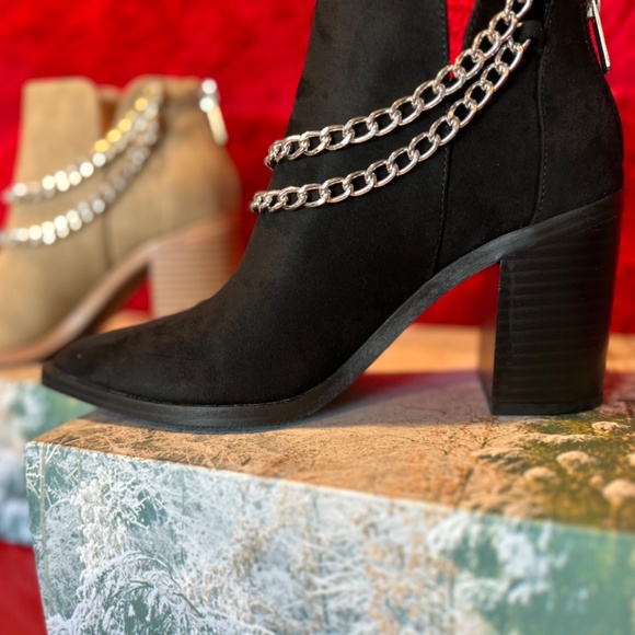 SOLD - Picture 4 of 13